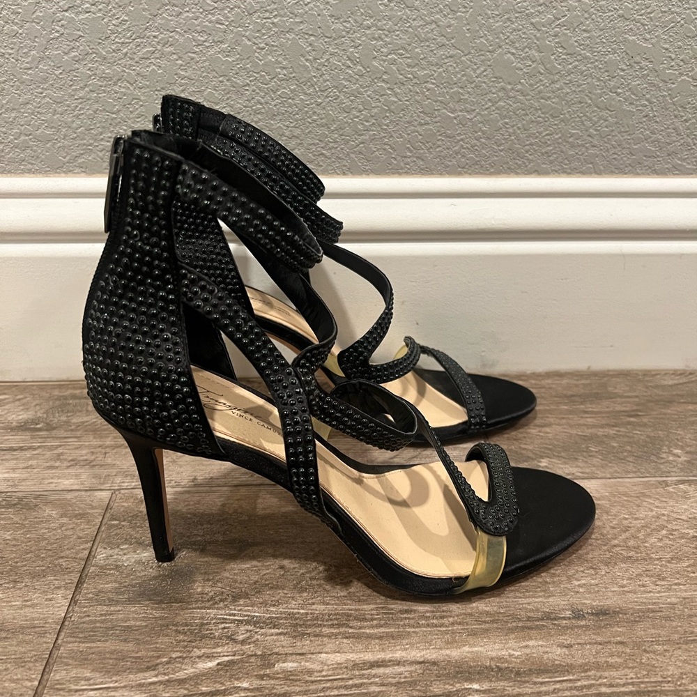 Vance Camuto Imagine Strap
Heels